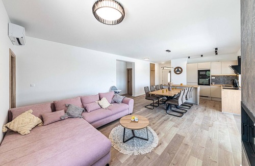 Plano House | Beautiful home in Trogir