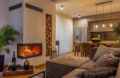 Bribir Villa | Beautiful private villa for 10 people with A/C, private pool, WIFI, hot tub, TV and terrace
