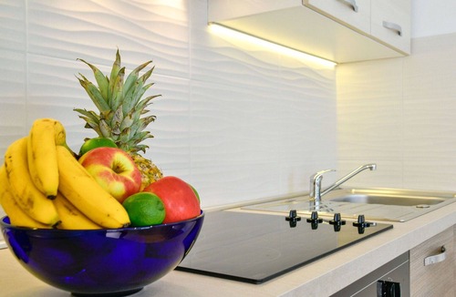 Sarsoni House | Beautiful private villa for 2 guests with A/C, WIFI, TV and terrace