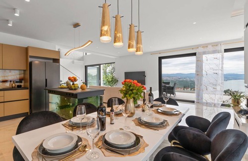 Bregi Villa | Beautiful private villa for 10 guests with A/C, WIFI, hot tub, private pool, TV and terrace