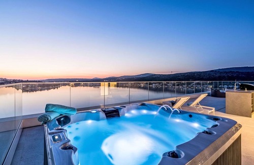 Podglavica Villa | Beautiful private villa for 6 guests with WIFI, hot tub, private pool, A/C, TV and terrace