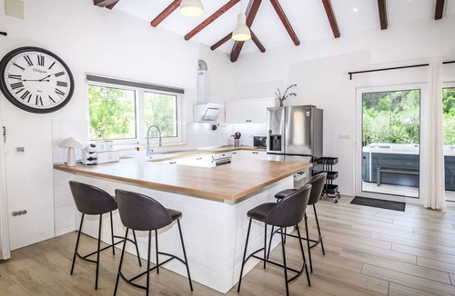 Sibenik House | Beautiful private villa with private pool, hot tub, A/C, WIFI, TV, terrace and pets allowed