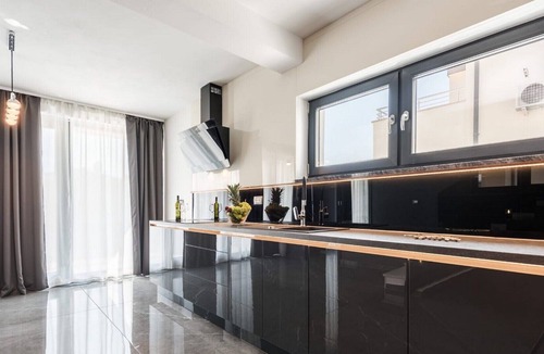 Srima Villa | Beautiful Sandy Bay Villa