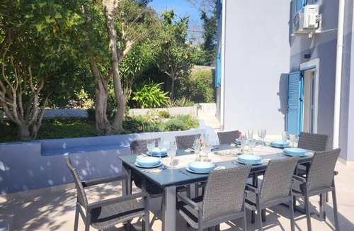 Cove Murtar House | Beautiful vacation home in Mali Losinj, Casa Solis. Enjoy the atmosphere