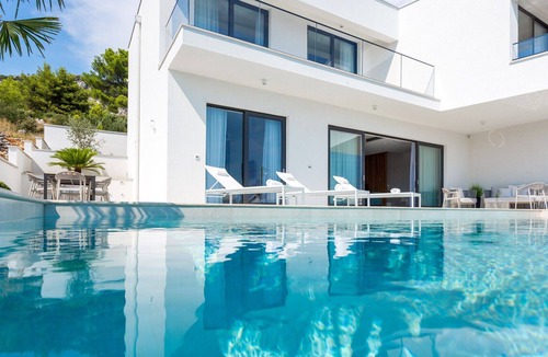 Seget Vranjica Villa | Beautiful Villa Alba Seget