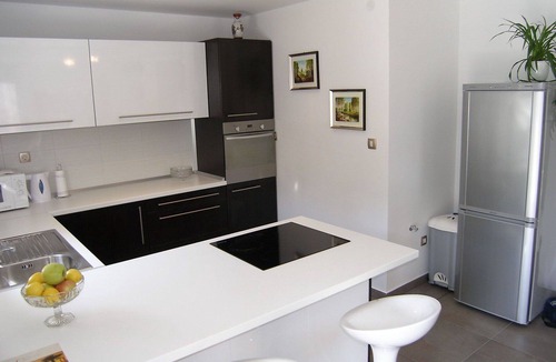 Pobri House | Beautiful villa for 10 guests with A/C, private pool, WIFI, hot tub, TV and patio