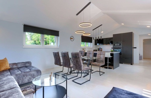 Novaki Motovunski House | Beautiful villa for 6 guests with A/C, WIFI, private pool, TV and terrace