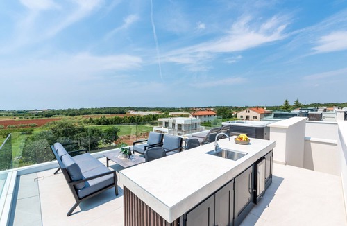 Kukci Villa | Beautiful Villa Parenzo III with pool in Porec