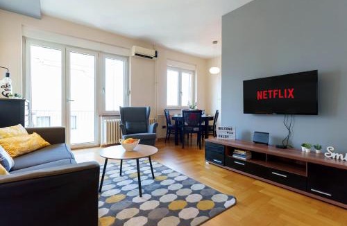 Kosancicev Venac Apartment | Belgrade Central QUINCE Apartment