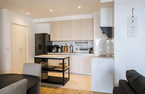 Sarajevska Apartment | Belgrade Waterfront - 3 Room With Old City View