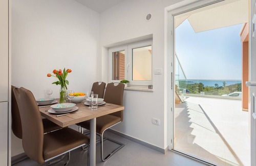 Segotici Apartment | Bella Vista Apartments/Ap 5