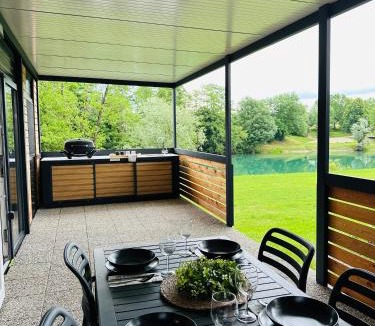 Metlika House | BIG BERRY KOLPA Metlika - Luxury Natura House