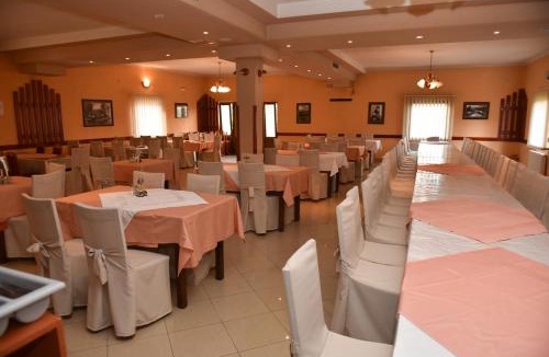 Perusic Bed & Breakfast | Bistro Kristina