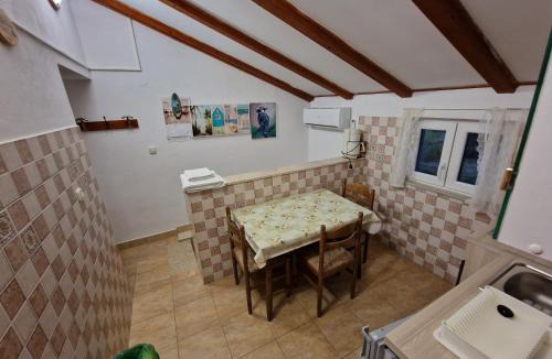 Mali Losinj Apartment | Bonifacic