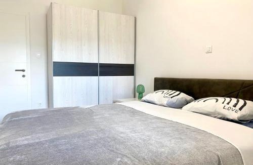 Mastrinka Apartment | Bubble