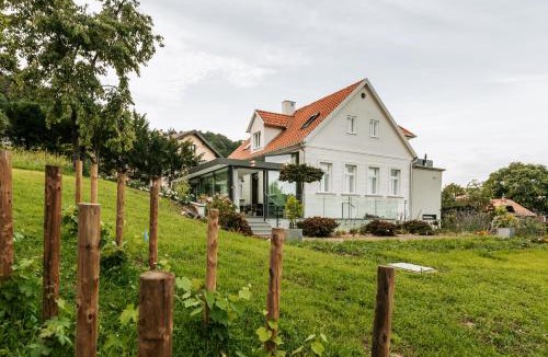 Samobor Hotel | Cantilly Garden