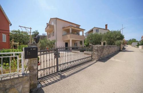 Raslina Apartment | Carpe Diem