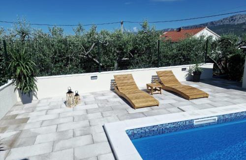 Mejasi House | Casa Bella with Private Pool