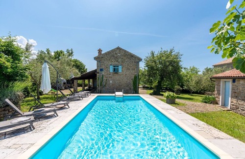Kostanjica Villa | Casa Biloslavi with pool