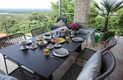 Kastelir House | Casa Elisabetha