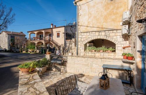 Veleniki House | Casa Giorgina in Veleniki - Haus für 5-6 Personen