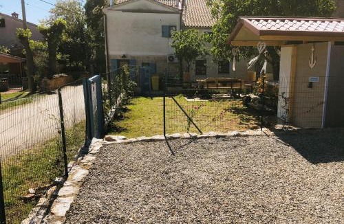 Veleniki House | Casa Giorgina in Veleniki - Haus für 5-6 Personen