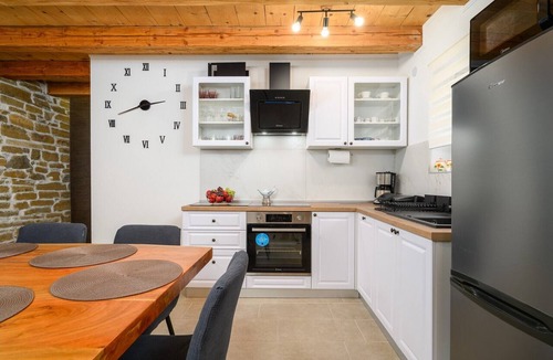 Pazin House | Casa Rosina in Šestani - Haus für 4-5 Personen
