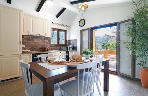 Buzet House | Casa Valla - Two-bedroom vacation home with a pool
