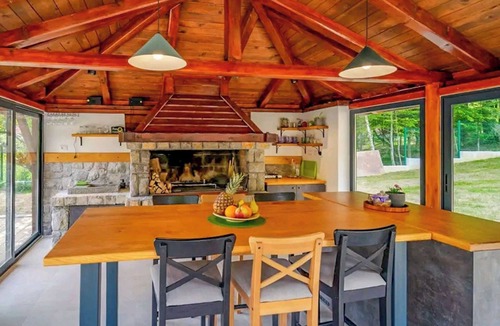 Benkovac Fuzinski House | Chalet Relax by Interhome
