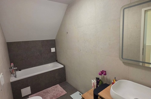 Domzale House | Charming 3-bedroom house with Jucuzzi and Sauna in excellent Domžale location