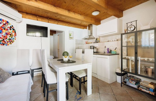 Bibici Villa | Charming 4-BR Spa Villa with Pool & playground