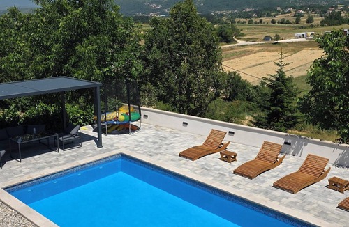 Imotski Villa | Charming Holiday home with private pool,teniss field WiFi. Imotski,Croatia