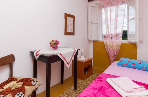 Kolocep Island Apartment | Charming island apartment+garden,70m from sandy beach and restaurant, free WI-FI