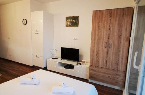 Veliko Brdo Apartment | Charming studio apartment