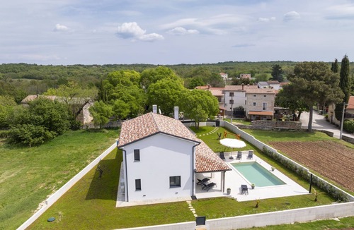 Prkacini Villa | Completely new! Exclusive villa with 4 bedrooms and a private 32 m² pool