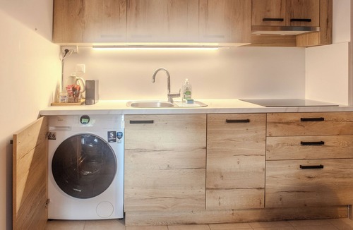 Maribor Apartment | Cozy 1-bedroom apartment in peaceful Pohorje with forest and city view