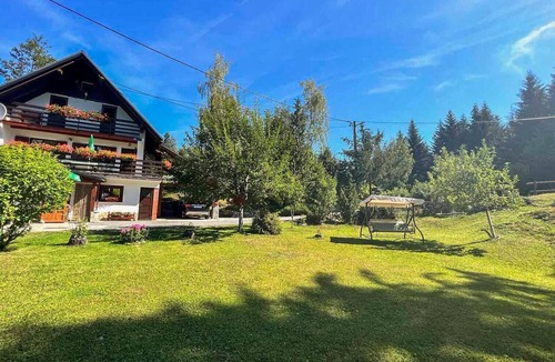 Crni Lug Apartment | Cozy apartment in Crnl Lug with WiFi