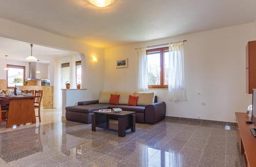 Liznjan Apartment | Cozy apartment in Liznjan