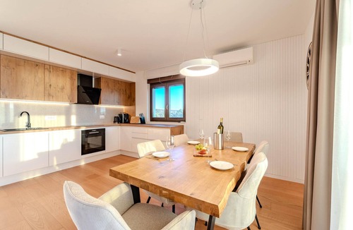 Turanj Apartment | Cozy apartment in Turanj with house sea view