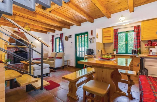 Bribir House | Cozy home in Bribir with WiFi