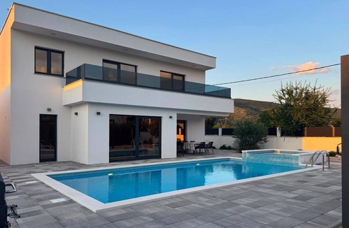 Donji Prolozac House | Cozy home in Donji Prolozac