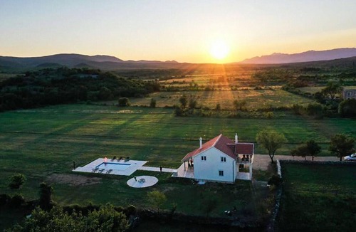 Ervenik House | Cozy home in Ervenik with private swimming pool, can be inside or outside