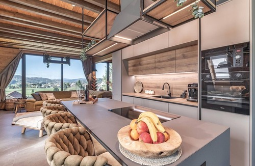 Ravna Gora House | Cozy home in Ravna Gora with sauna