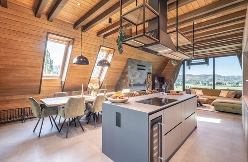 Ravna Gora House | Cozy home in Ravna Gora with sauna