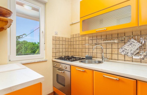 Risika House | Cozy home in Risika with WiFi