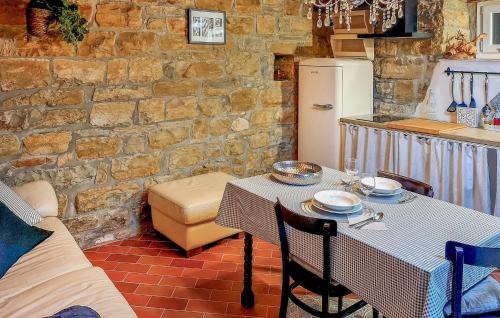 Piran House | Cozy Home In Secovlje With Swimming Pool