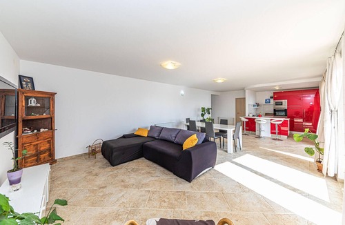 Sevid House | Cozy home in Sevid with WiFi