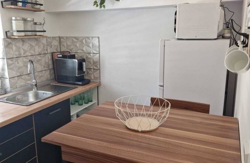 Smokvica Apartment | Cozy vacation apartment in Smokvica, island of Pag, Dalmatia, Croatia - close to the beach