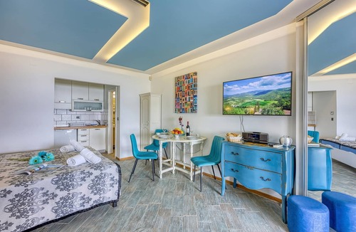 Ankaran Apartment | Debeli Rtič Studio 1 - Pool & Sea View, Ankaran, Slovenia