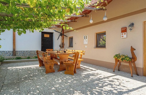 Ljutomer House | Deer's Hill - Sauna, Hot Tub, Garden, Mala Nedelja, Slovenia